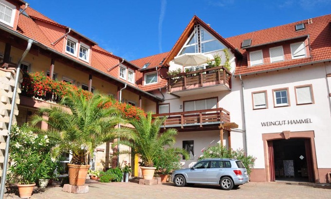 Kirchheim an der Weinstrasse Apartamento | Wohnen im Weingut