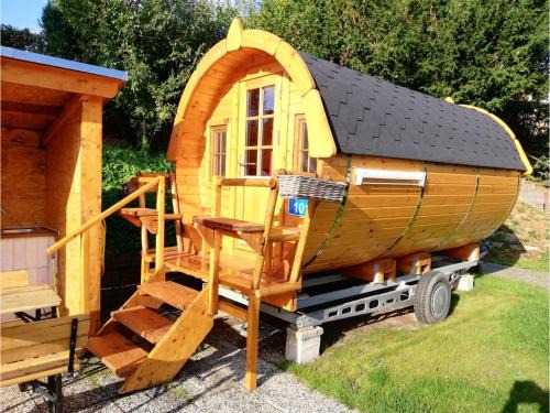 Nideggen Apartamento | Wohnfass Terrasse 1011