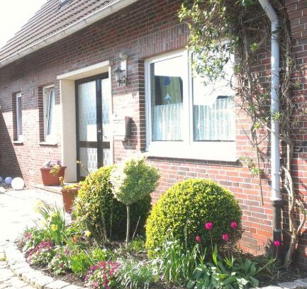 Bensersiel Apartamento | Wohnung 3 mit Terrasse Haus Annegrete