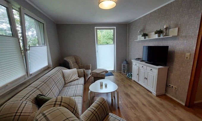 Butjadingen Condominio | Wohnung, Fußläufig zur Nordseeküste auf Einmaligem Parkähnlichem Grundstück !