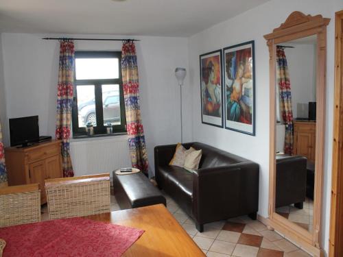 Dargun Apartamento | Wohnung in Dargun mit Garten, cleaning included
