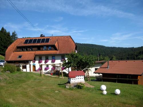 Wittenschwand Apartamento | Wohnung In Wittenschwand Mit Garten Und Panorama