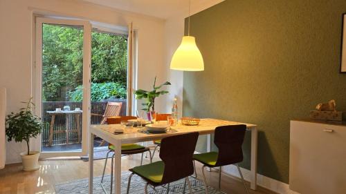 Kaiserslautern Apartamento | Wohnung Medicus, 3 ZKB, Balkon, Garten, nähe Stadtpark, ruhig