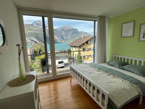 Flueelen Apartamento | Wohnung „Perla Paradiso“