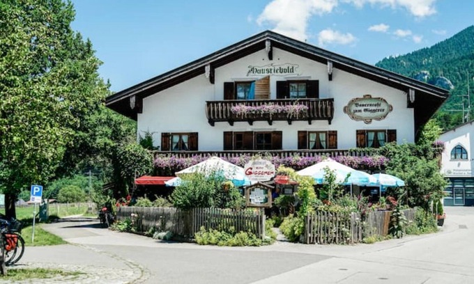 Kochel am See Apartamento | Wohnung Wiesenblick im Landhausstil