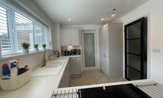 Wokingham Casa | Wokingham, Gorgeous Three Bedroom Family Home