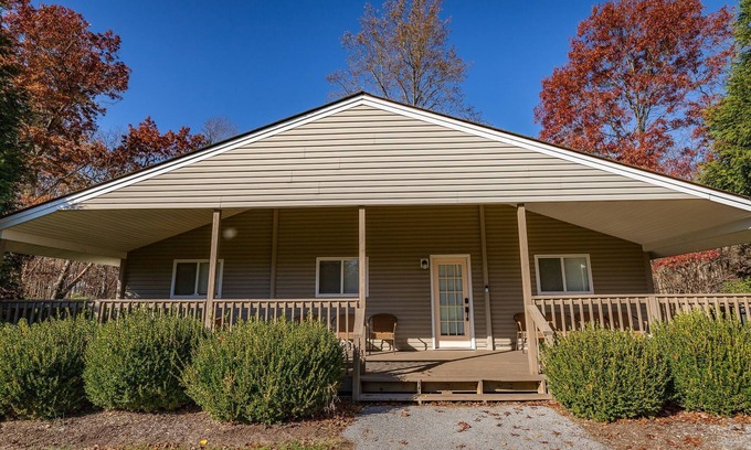 The Woods Cabaña | Wolf's Den Cottage with Resort Amenities