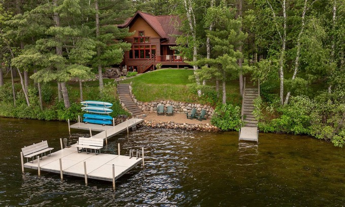 Crosslake Casa | WOLFCROSS - Lakefront Retreat on Whitefish Chain - 5BR 4 Bath