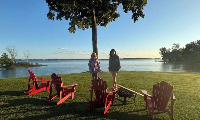 Wolfe Island Casa | Wolfe Island Escape for all seasons or time of year. Over 10 acres to explore!