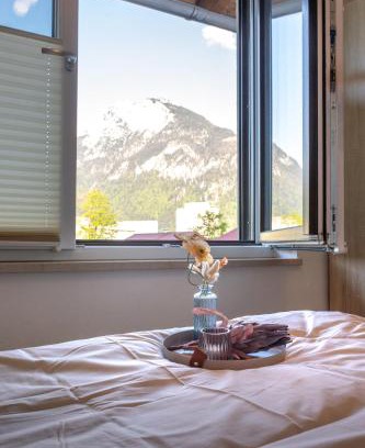 Kiefersfelden Apartamento | wolke 7, Bergblick Apartment, Kingsizebett & Schlafcouch, Balkon & Garten