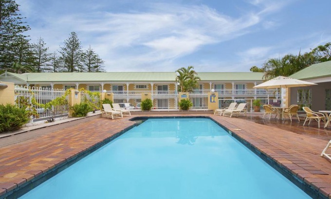 Byron Bay Hotel | Wollongbar Motel