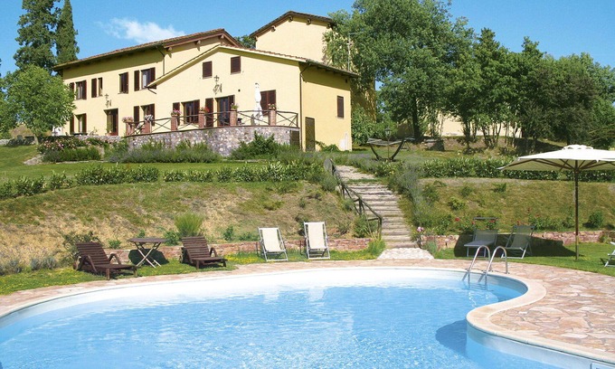 Terranuova Bracciolini Villa | Casa de vacaciones privada con WIFI, piscina privada, TV, patio, mascotas permitida, aparcamiento