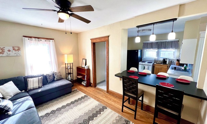 Cortland Casa | Wonderful 5-bedroom house steps from downtown and SUNY Cortland!