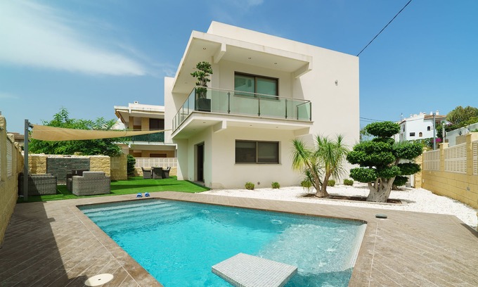 Javea Villa | Wonderful and luxury villa with private pool in Javea, Costa Blanca, Spain for 10 persons