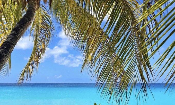 Sandy Ground Apartamento | WONDERFUL APARTMENT ON TWO FLOORS WITH AIR-CONDITIONING NEXT TO THE SEA