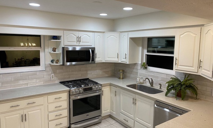 Atlantic Beach Casa | Wonderful Atlantic Beach home within walking distance to beach and town center!