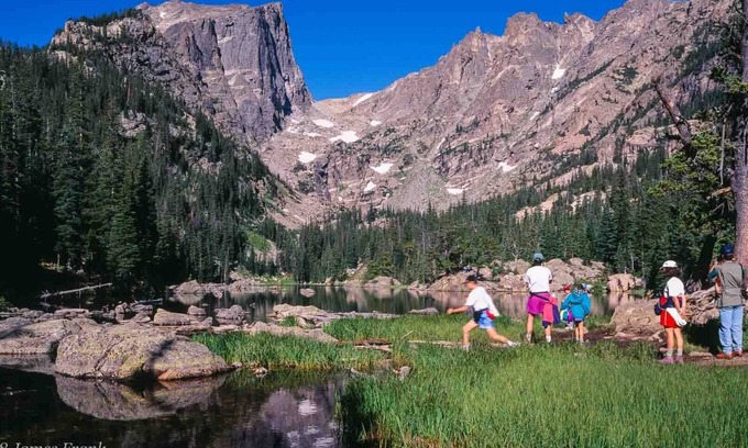 Aspen Brook Casa | NUEVO - ¡SU RETIRO DE ESCAPADA DE VACACIONES! Entra en RMNP y Just Steps to the River