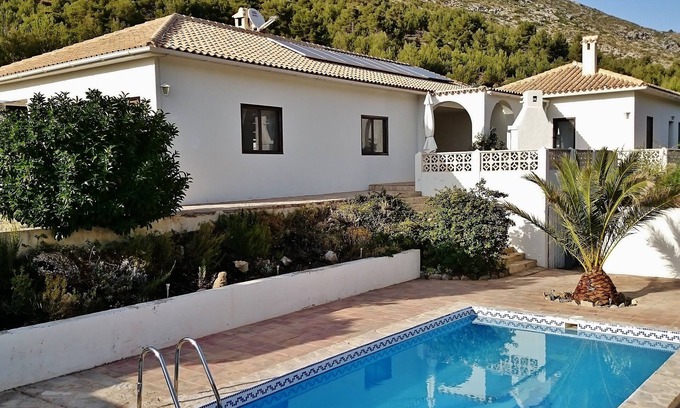 Sella Chalet De Esquí | Maravilloso chalet en las montañas - ideal para caminar, montar en bicicleta y relajarse
