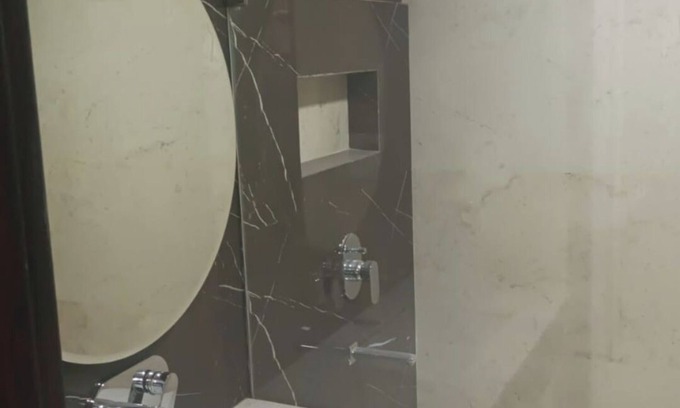 Panchkula Urban Estate Cama Y Desayuno | Wonderful clean and modern Apartment in City Beautiful.