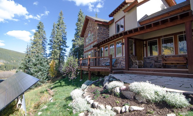 Blue River Casa | Wonderful family homebase in Blue River only 5 miles to Breckenridge!