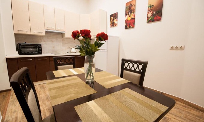 Uzhhorod Apartamento | Wonderful flat on city center (Mukachivska 4/12)