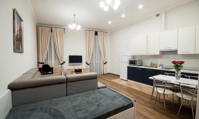 Uzhhorod Apartamento | Wonderful flat on city center (Mukachivska 4/14)