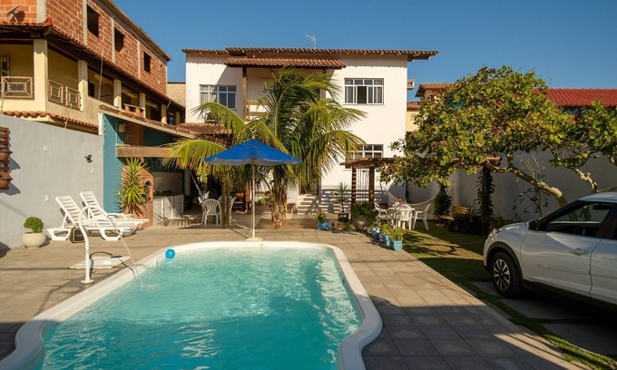 Nova Ponta da Fruta Casa | Maravillosa casa en la cuadra del mar. Con piscina.