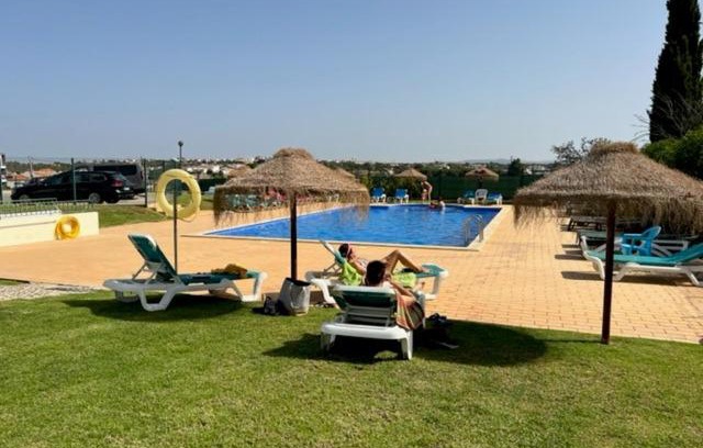 Montechoro Apartamento | Wonderful Holiday