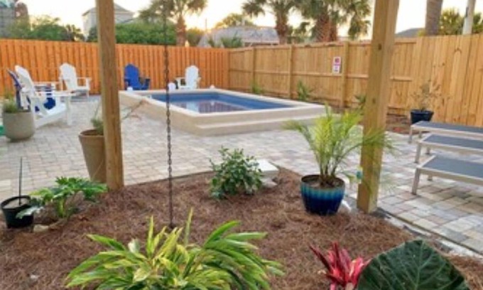 Villa Primera Casa | Wonderful Home! Pool with shaded outdoor living space! Walker's paradise! Dogs!
