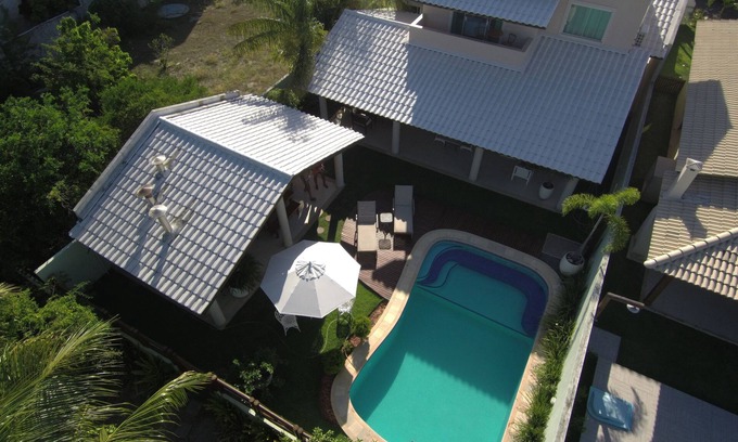 Barra do Jacuipe Casa | MARAVILLOSA CASA POR EL RÍO, PISCINA, COND. cerca, buen precio