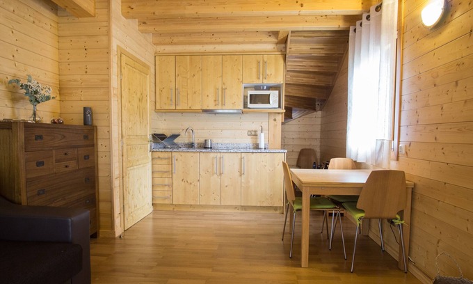 Alp Casa | CASA MARAVILLA - La Molina - 8pax - pet friendly