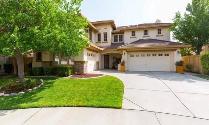 Roseville Casa | Maravillosa casa grande muy cerca de las atracciones!