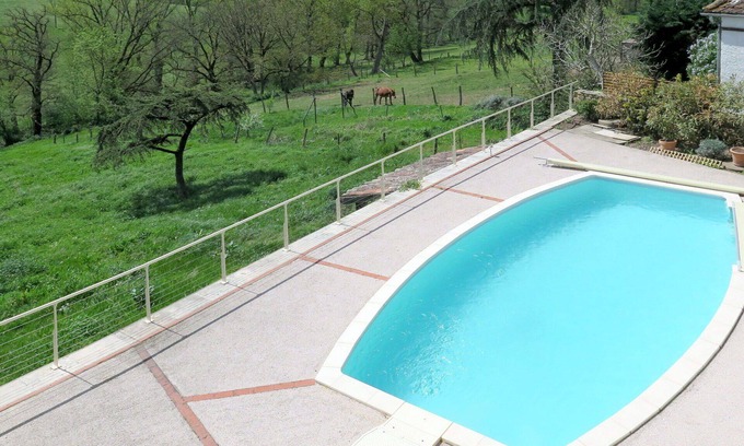 Lacapelle-Segalar Casa | Estupenda casa de vacaciones privada con WIFI, A/C, piscina privada, TV, terraza, aparcamiento