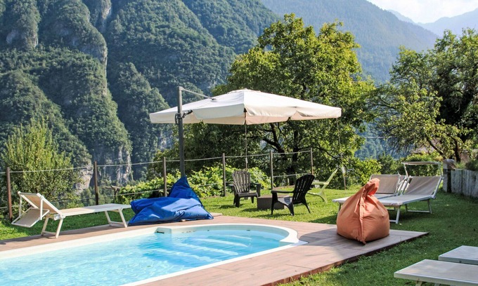 Coltura Villa | Maravillosa casa de vacaciones privada con piscina privada, WIFI, TV, patio, vista panorámica