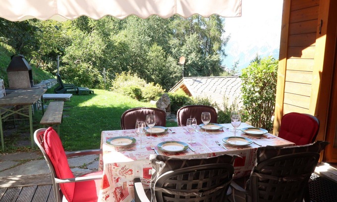 Nendaz Casa | Preciosa casa de vacaciones privada para 5 personas con WIFI, TV y aparcamiento