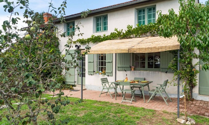 Chiddes Casa | Maravillosa casa de vacaciones privada para 4 personas con WIFI, TV, terraza y mascotas permitida
