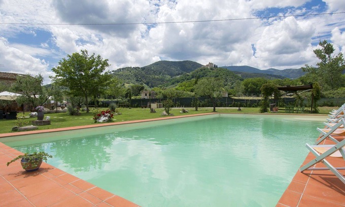 Cascine-La Croce Villa | Preciosa casa de vacaciones privada con piscina privada, WIFI, A/C, TV, patio, aparcamiento