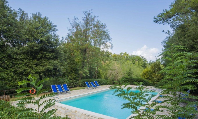 Lorenzana Casa | Estupenda casa de vacaciones privada con WIFI, piscina, balcón, vista panorámica, aparcamiento