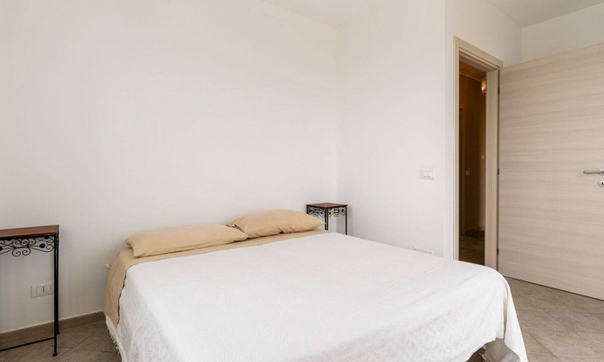 Castellaro Casa | Casa de vacaciones privada con WIFI, terraza, mascotas permitida, vista panorámica, aparcamiento