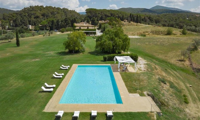Castellina Marittima Villa | Casa de vacaciones privada con piscina privada, WIFI, A/C, TV, mascotas permitida, vista panorámica
