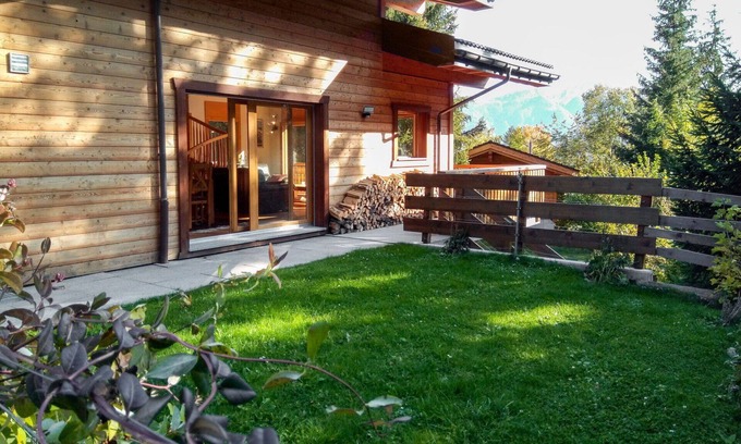 Leytron Casa | Preciosa casa de vacaciones privada para 8 personas con WIFI, TV, terraza y aparcamiento