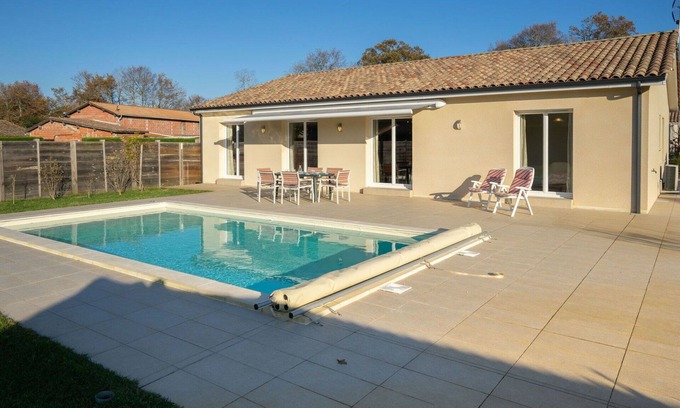 Carcans Casa | Maravillosa casa de vacaciones privada con A/C, WIFI, piscina privada, TV, terraza, aparcamiento