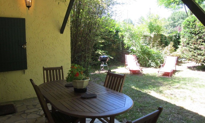 Queyrac Casa | Preciosa casa de vacaciones privada con TV, terraza, mascotas permitida y aparcamiento