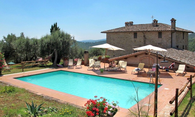 Teverina di Cortona Villa | Casa de vacaciones privada con piscina privada, WIFI, TV, patio, vista panorámica, aparcamiento