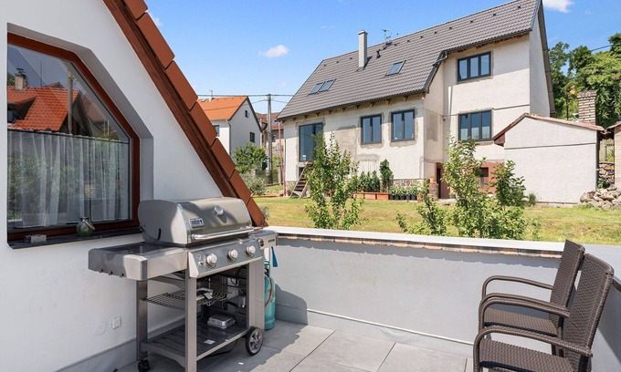 Svata Casa | Casa de vacaciones privada con WIFI, A/C, TV, terraza, mascotas permitida, vista panorámica