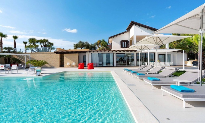 Ribera Villa | Estupenda casa de vacaciones privada con piscina privada, A/C, WIFI, TV, patio y vista panorámica