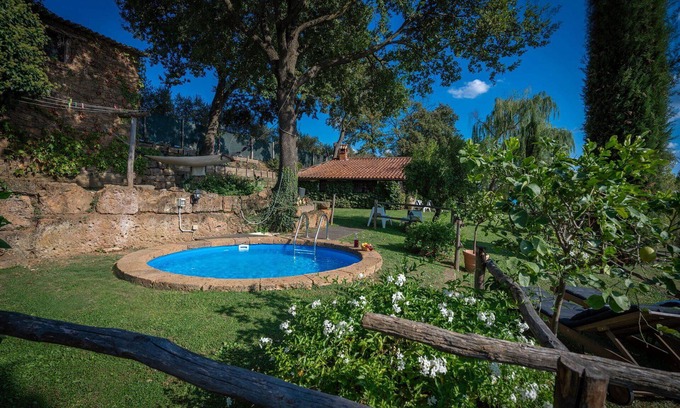 Nepi Casa | Casa de vacaciones privada con WIFI, A/C, piscina privada, TV, patio, vista panorámica
