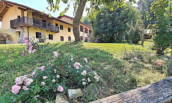 Somano Casa | Wonderful property in a fantastic location. Family-friendly. Il Roseto I