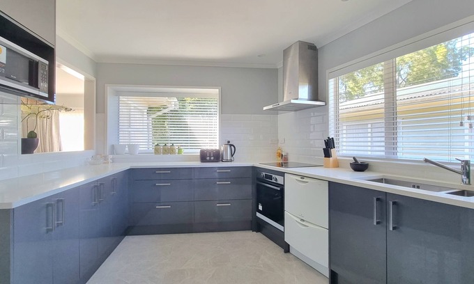 Pakuranga Heights Apartamento | Wonderful Renovated 4BR House - Netflix
