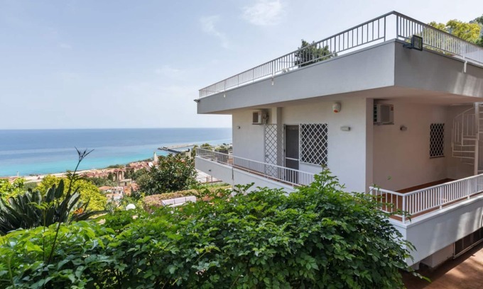 Addaura Villa | Wonderful Seaview Villa With Garden and Terraces